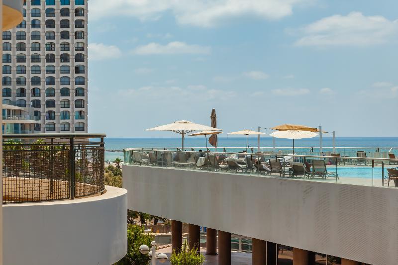 Beach Boutique Hotel And Spa By Tlv Hotels Тель-Авив Экстерьер фото